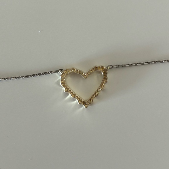 Kendra Scott Necklace - Picture 3 of 5